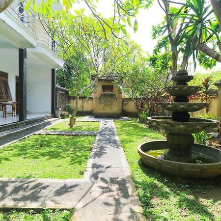 Gianyar Hotel Eksteriør billede