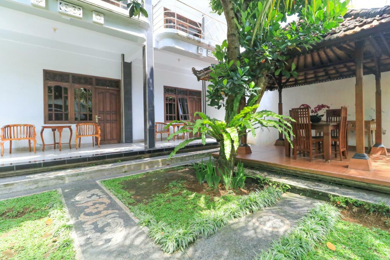 Gianyar Hotel Eksteriør billede