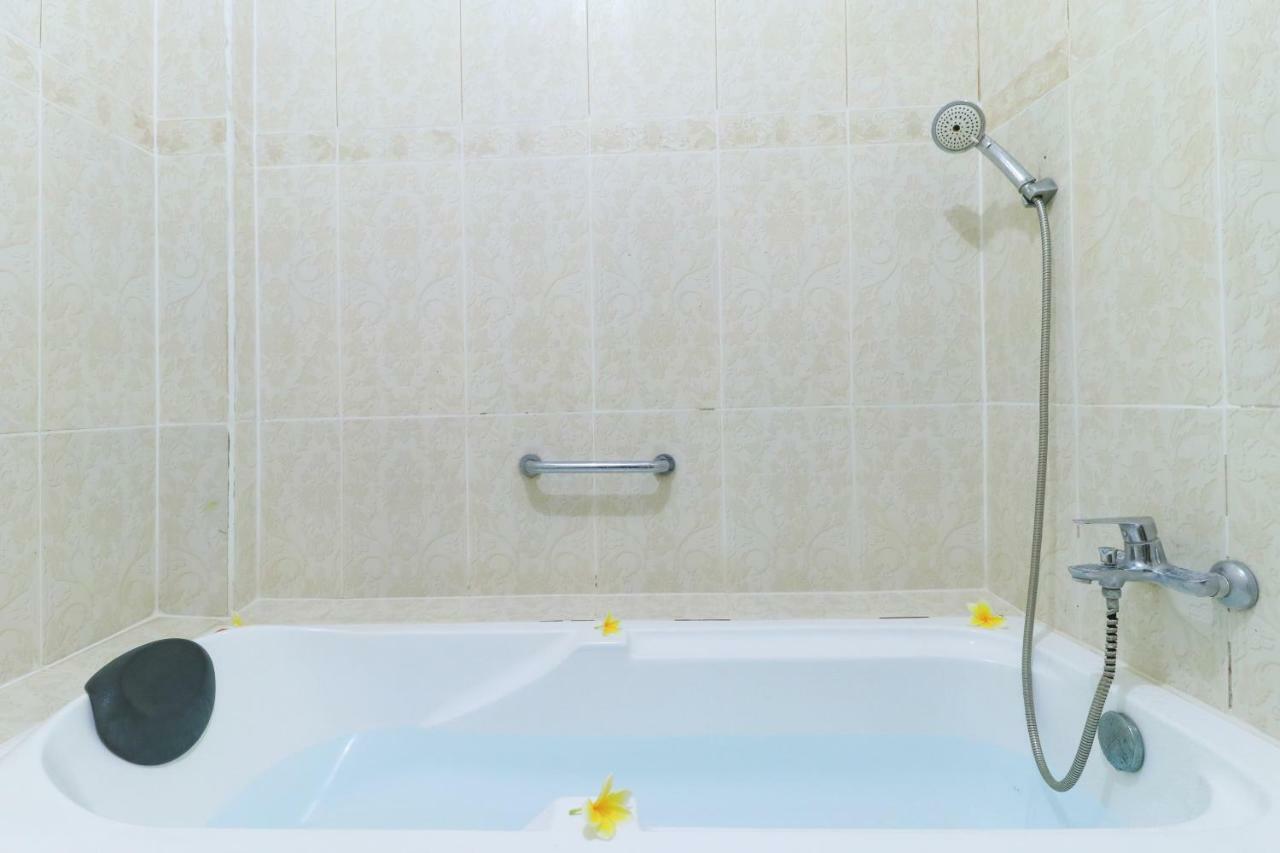 Gianyar Hotel Eksteriør billede