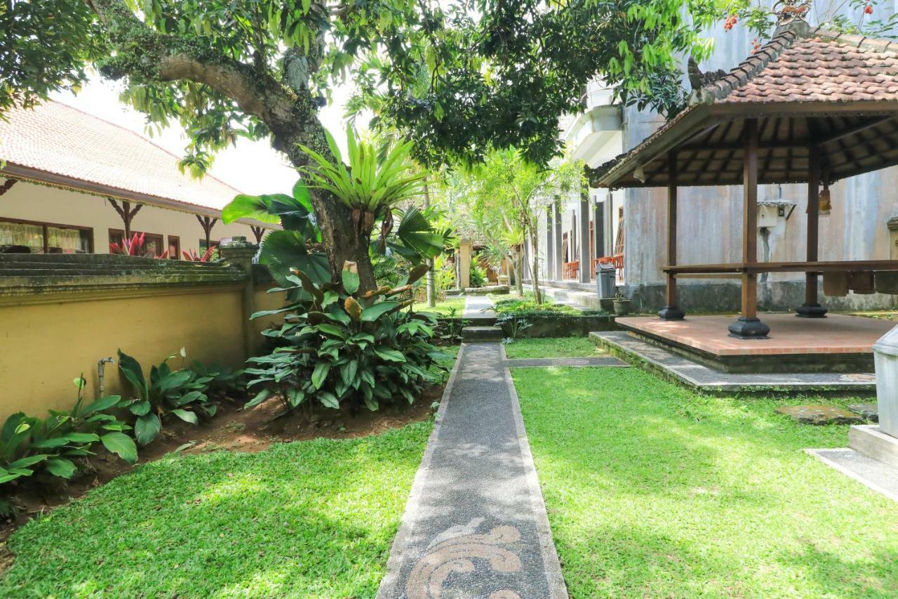 Gianyar Hotel Eksteriør billede