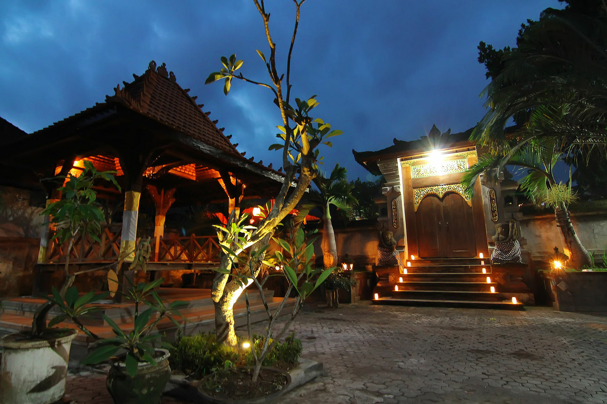 Gianyar Hotel Eksteriør billede